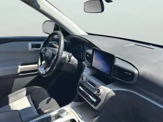 Ford Explorer 2023 AWD XLT 4dr SUV
