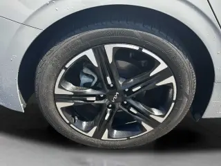 Kia K5 2023 GT-Line 4dr Sedan