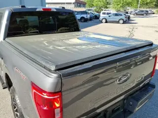 Ford F-150 2023 4x4 XLT 4dr SuperCrew 5.5 ft. SB
