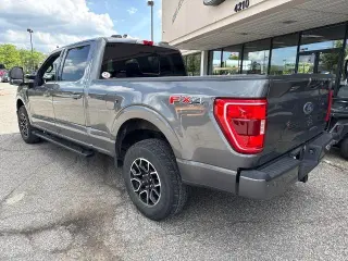 Ford F-150 2023 4x4 Lariat 4dr SuperCrew 5.5 ft. SB
