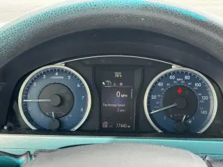 Toyota Camry 2016