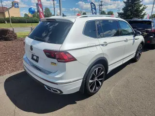 Volkswagen Tiguan 2024 AWD SEL R-Line 4Motion 4dr SUV