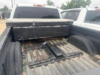 GMC Sierra 2500HD 2004 4dr Extended Cab Work Truck RWD SB