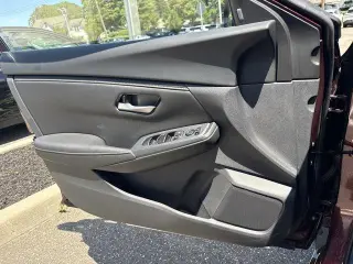 Nissan Sentra 2025 SV 4dr Sedan