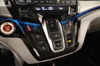 Honda Odyssey 2021 Touring 4dr Mini-Van
