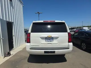 Chevrolet Suburban 2015 4x2 LT 4dr SUV
