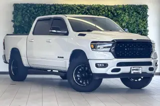 Ram 1500 2022 4x4 Big Horn 4dr Crew Cab 5.6 ft. SB Pickup