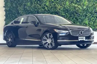 Volvo S90 2023 AWD B6 Plus 4dr Sedan