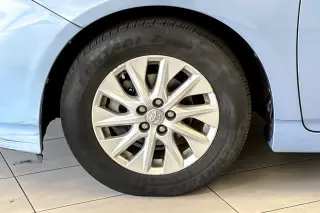 Toyota Prius Plug-in Hybrid 2014 Base 4dr Hatchback