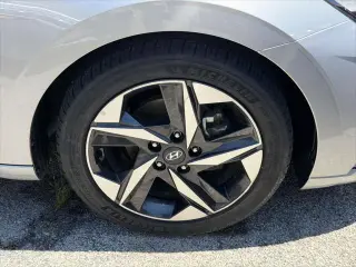 Hyundai ELANTRA 2023 SEL 4dr Sedan