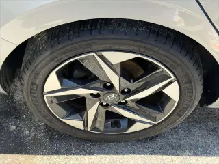 Hyundai ELANTRA 2023 SEL 4dr Sedan