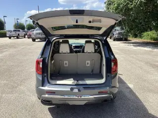GMC Acadia 2022 4x4 Denali 4dr SUV