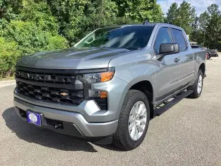 Chevrolet Silverado 1500 2023 4x4 Custom 4dr Crew Cab 5.8 ft. SB