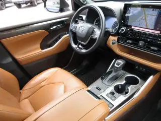 Toyota Highlander 2022 Limited 4dr SUV