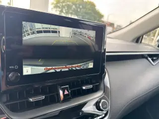 Toyota Corolla Cross 2024 XLE 4dr Crossover