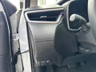 Toyota Corolla Cross 2024 XLE 4dr Crossover