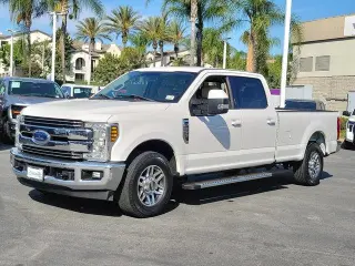 Ford F-250 Super Duty 2019 4x2 King Ranch 4dr Crew Cab 6.8 ft. SB Pickup