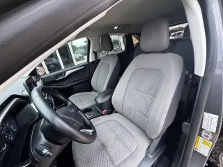 Ford Escape 2022 SE 4dr SUV