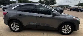 Ford Escape 2022 SE 4dr SUV
