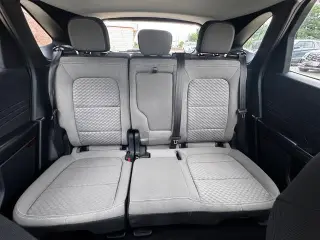 Ford Escape 2022 SE 4dr SUV