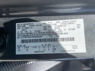 Ford F-150 2022 4x4 XL 4dr SuperCrew 5.5 ft. SB