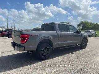 Ford F-150 2022 4x4 XL 4dr SuperCrew 5.5 ft. SB