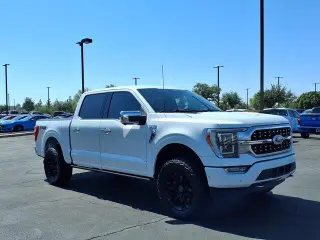 Ford F-150 2021 4x4 Platinum 4dr SuperCrew 5.5 ft. SB
