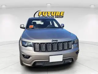 Jeep Grand Cherokee 2019 4x4 Laredo 4dr SUV