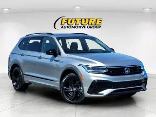 Volkswagen Tiguan 2023 SE R-Line Black 4dr SUV