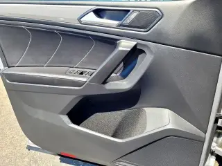 Volkswagen Tiguan 2023 SE R-Line Black 4dr SUV