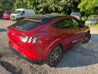 Ford Mustang Mach-E 2023 AWD GT 4dr SUV
