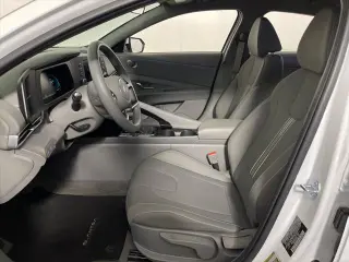 Hyundai ELANTRA Hybrid 2025 Blue 4dr Sedan