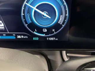 Hyundai ELANTRA Hybrid 2025 SEL Sport 4dr Sedan
