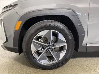 Hyundai TUCSON 2025 SEL 4dr SUV