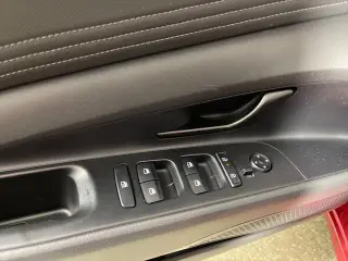 Hyundai ELANTRA Hybrid 2025 SEL Sport 4dr Sedan