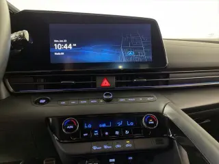 Hyundai ELANTRA Hybrid 2025 SEL Sport 4dr Sedan
