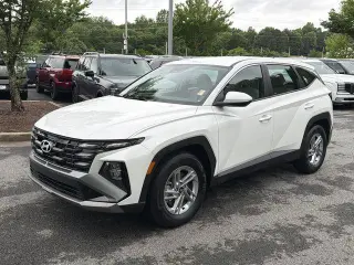 Hyundai TUCSON 2025 SE 4dr SUV