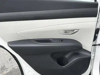 Hyundai TUCSON 2025 SE 4dr SUV