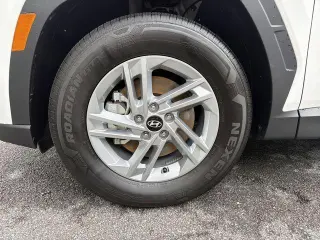 Hyundai TUCSON 2025 SE 4dr SUV