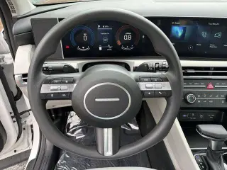 Hyundai TUCSON 2025 SE 4dr SUV
