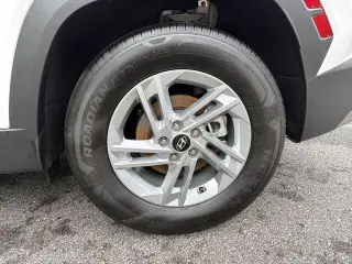 Hyundai TUCSON 2025 SE 4dr SUV