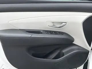 Hyundai TUCSON 2025 SE 4dr SUV