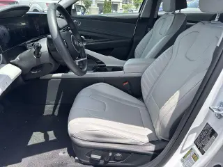 Hyundai ELANTRA 2025 Limited 4dr Sedan