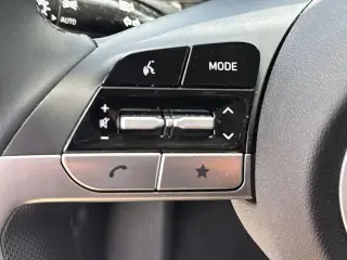 Hyundai ELANTRA 2025 Limited 4dr Sedan