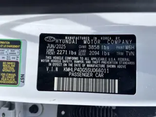 Hyundai ELANTRA 2025 Limited 4dr Sedan
