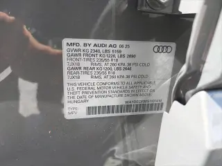 Audi Q3 2025 AWD quattro S line Premium 45 TFSI 4dr SUV