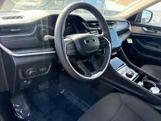 Jeep Grand Cherokee L 2023 4x4 Laredo X 4dr SUV