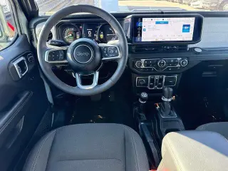 Jeep Wrangler 2024 4x4 Sahara 4xe 4dr SUV