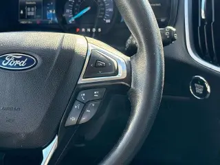 Ford Edge 2022 AWD SEL 4dr Crossover
