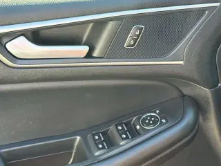 Ford Edge 2022 AWD SEL 4dr Crossover